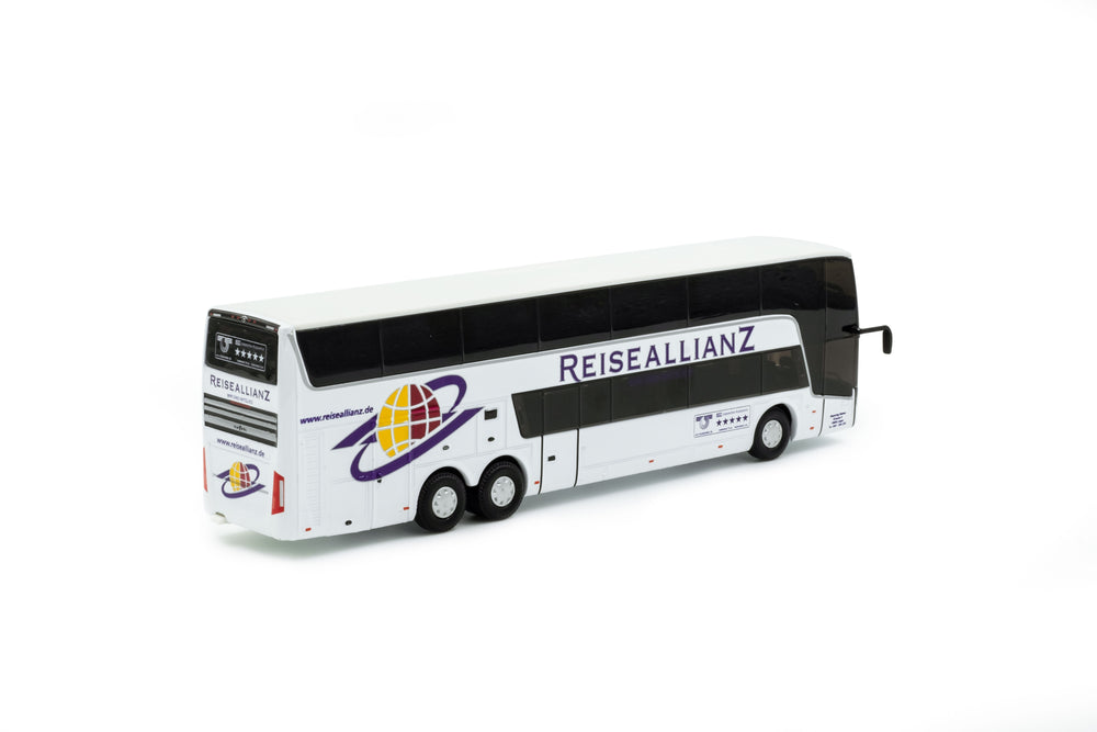 zij/achteraanzicht van een witte van hool astromega TX miniatuur bus in de schaal 1 op 87 in de uitvoering van Reise Allianz.