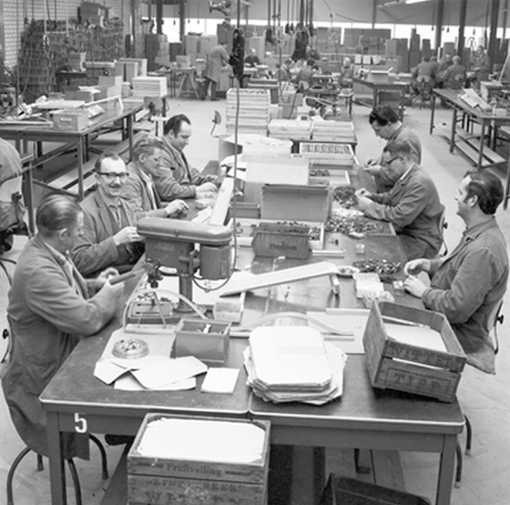 Vintage foto van een werkplaats van het nu bekende Holland Oto