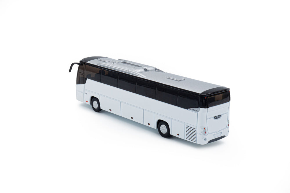 zij/achteraanzicht van een witte vdl Futura miniatuur bus in de schaal 1 op 87 in de basis witte uitvoering. 
