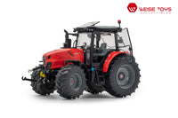 Vooraanzicht van een rode Same virtus 135 RV shift miniatuur tractor in schaal 1:32 van het merk Weise Toys