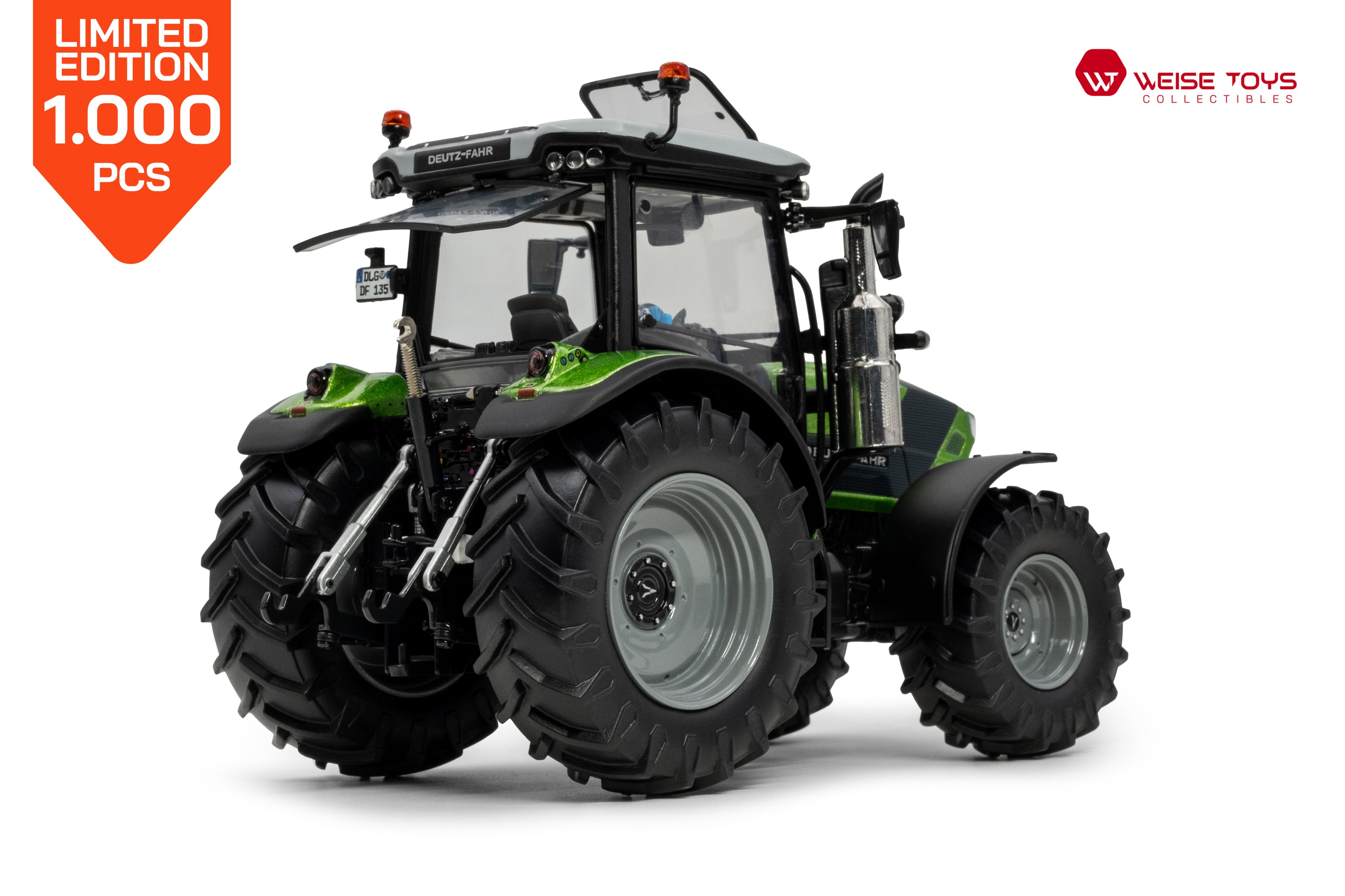 Deutz-Fahr 6135 C TTV Warrior  miniatuur tractor in de kleur Java Green in schaal 1:32 van het merk Weise Toys