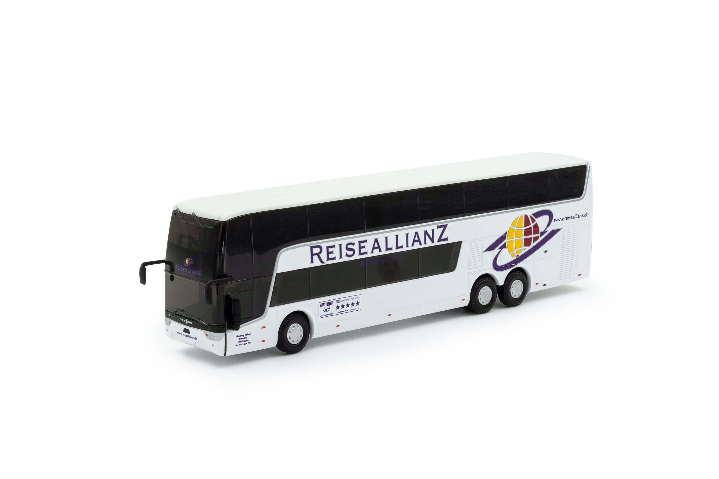 Zij/vooraanzicht van een witte van Hool Astromega miniatuurbus in de schaal 1:87 van het merk Holland Oto. In de uitvoering van Reise Allianz.