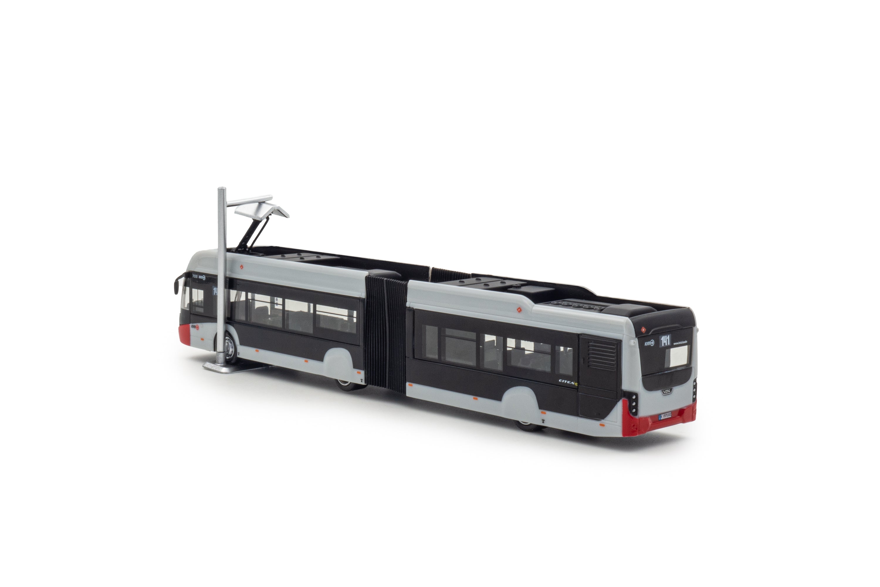 zij/achteraanzicht van een VDL Citea SLFA miniatuur Harmonicabus in de schaal 1 op 87 in de grijs/rode uitvoering van KVB Koln. Lijn 141