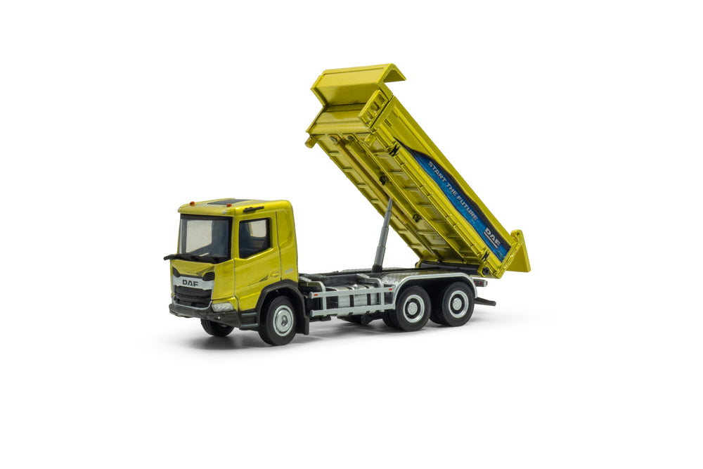 DAF XD Kipper Tuscan Yellow